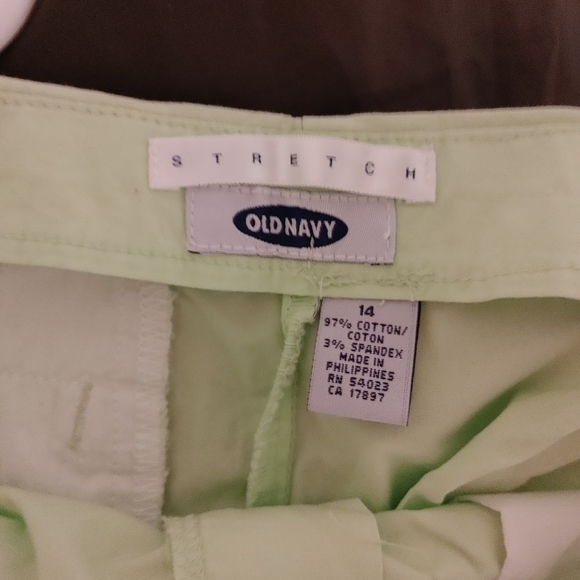 Old Navy Stretch Neon Green Cotton Stretchy Shorts (Size Youth 14) - Picture 4 of 5